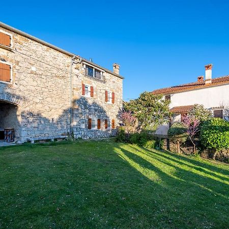 Holiday Home Mia&Emi Sovinjak Exterior foto
